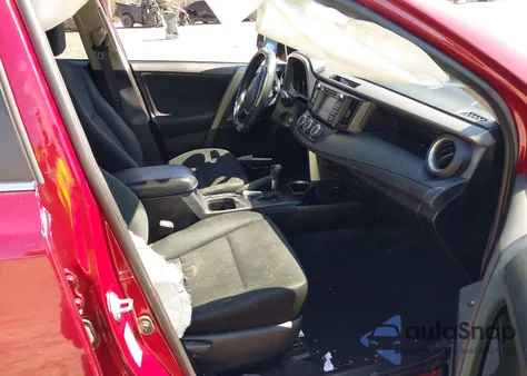 2018 Toyota Rav4 Le z USA, uszkodzony, nr VIN 2T3ZFREV4JW471807